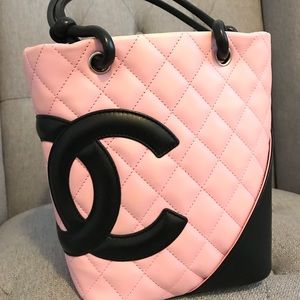 ***CHANEL*** AUTHENTIC handbag/purse